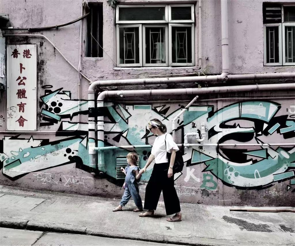 Paola with her daughter, Olivia